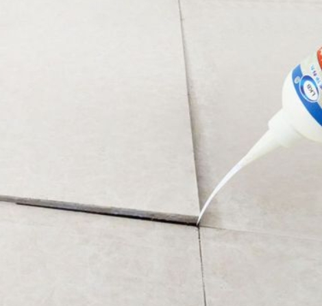 涿州瓷砖空鼓维修公司分享卫生间瓷砖脱落的原因可能有以下几点